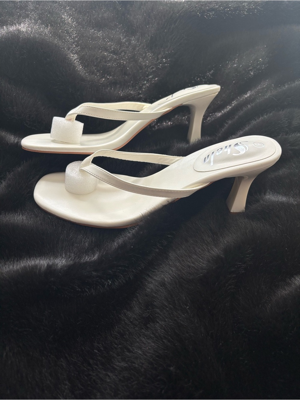 White Kitten Heel Sandals 🤍 Size 8 - Picture 2 of 10